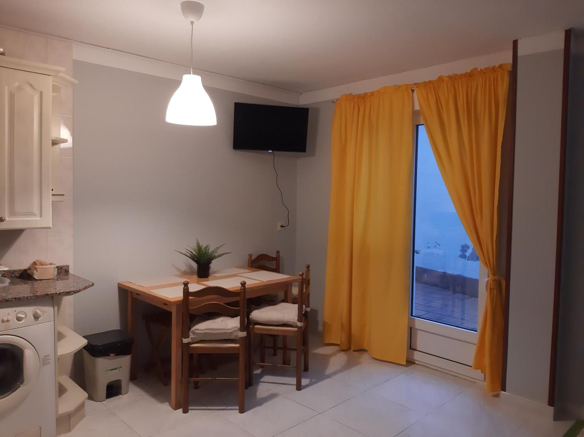 Apartamento Elena Centrico Con Wifi Onís Екстериор снимка
